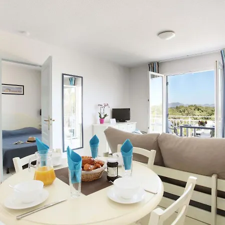 Comfortable With A Dishwasher, At 2 5 Km Apartamento *